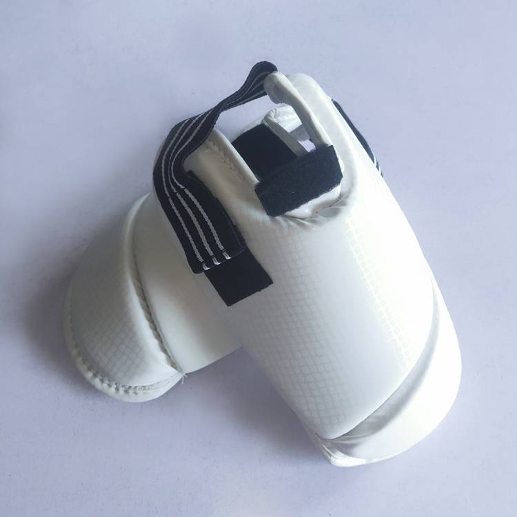 WHITE FOOTBACK XS#